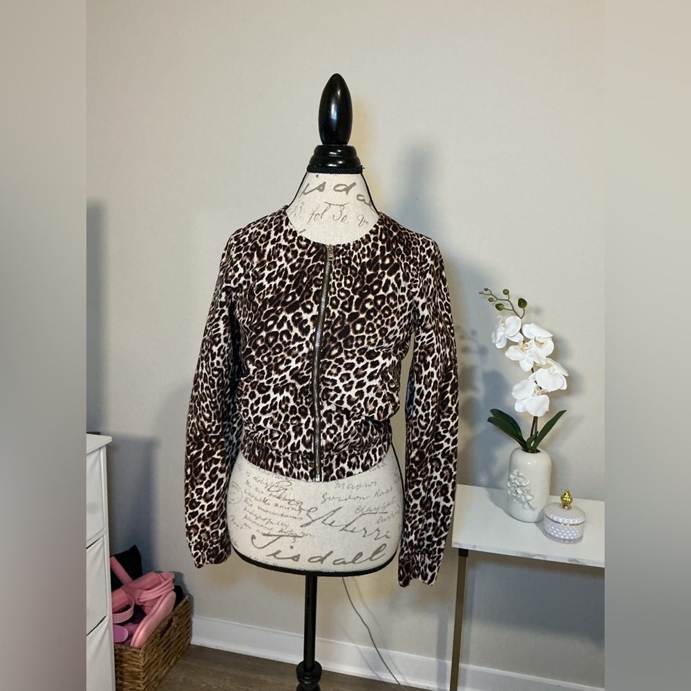 Guess Leopard Print Women's Jacket - Picture 3 of 11